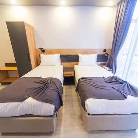 Camlica Park Hotel 2*